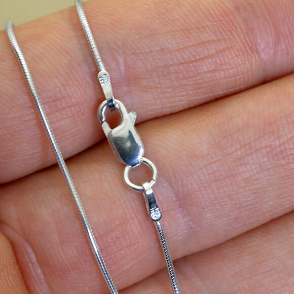 Vintage Silver Snake Chain, Stamped 925 ITALY, Real Sterling Silver Necklace - Picture 8 of 11